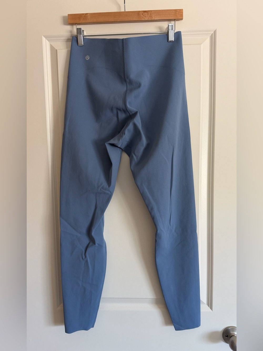 Lululemon Glow Up Super-High-Rise Tight 28"
Washed Denim - Picture 9 of 9